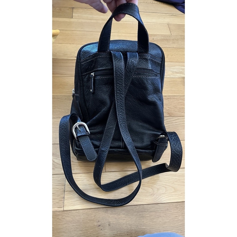 Pelle Studio black  Leather Backpack with Front Zip Pocket - Picture 5 of 6